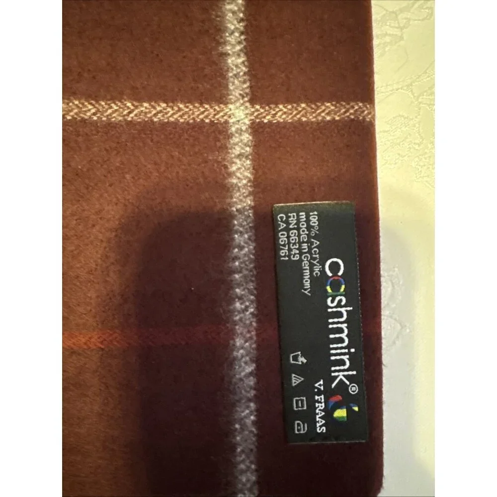 Cashmink V. Fraas Scarf Wrap Acrylic Unisex Made in Germany NEW 11.5